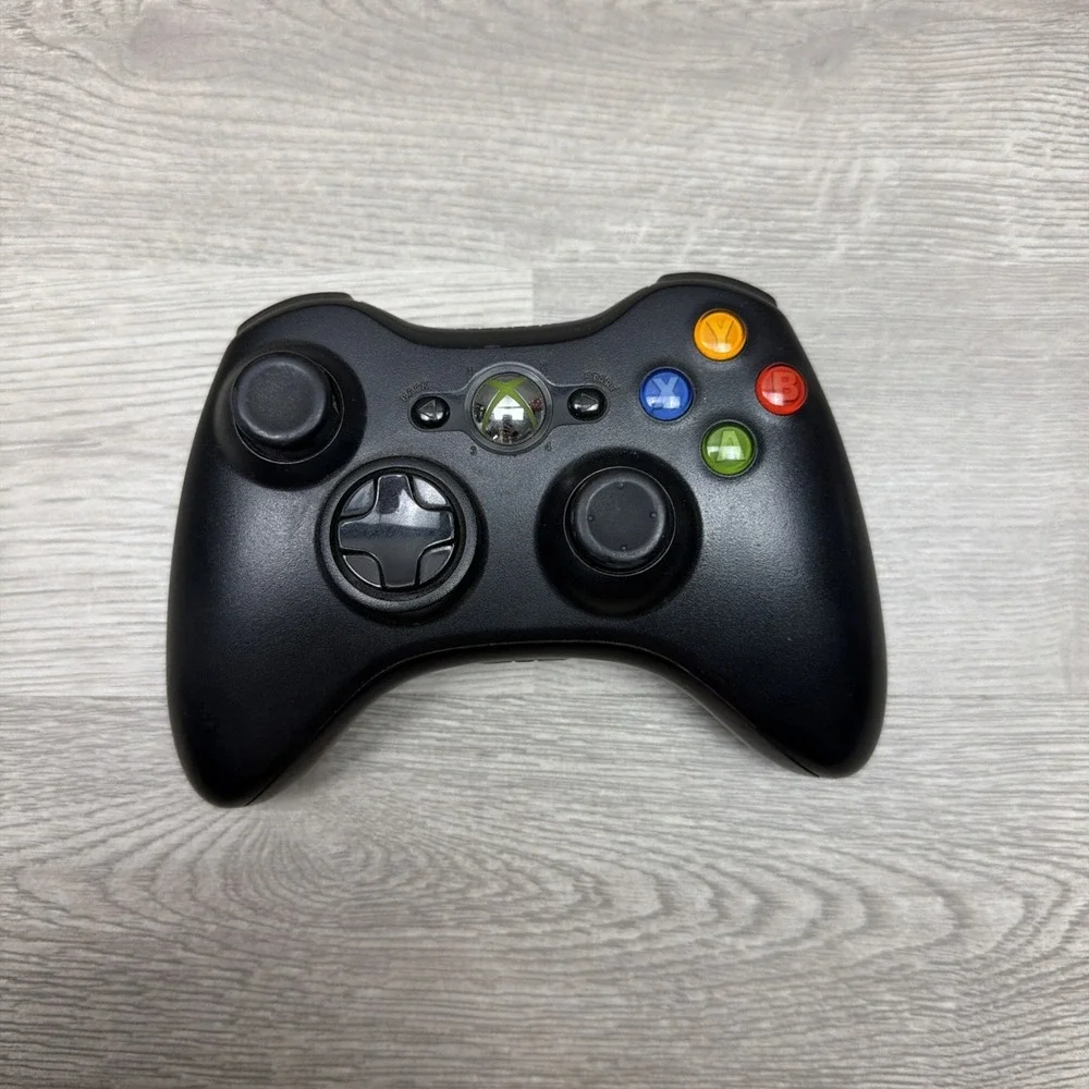 Genuine OEM Black‎ Microsoft Xbox 360 Wireless Controller (no Battery Pack)